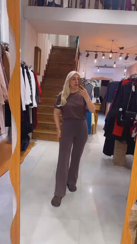Kahve Rengi Tişört